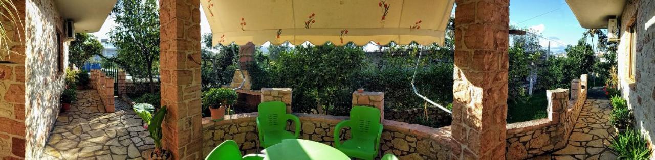 Altin Skrapari Guesthouse 사밀 외부 사진