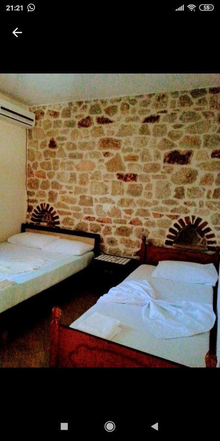 Altin Skrapari Guesthouse 사밀 외부 사진